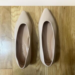 Gunner Pointed Toe Flat Marc Fisher